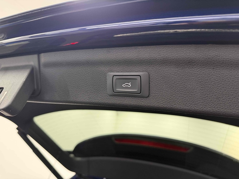 Audi Q3 TFSI CoD S line - U2210