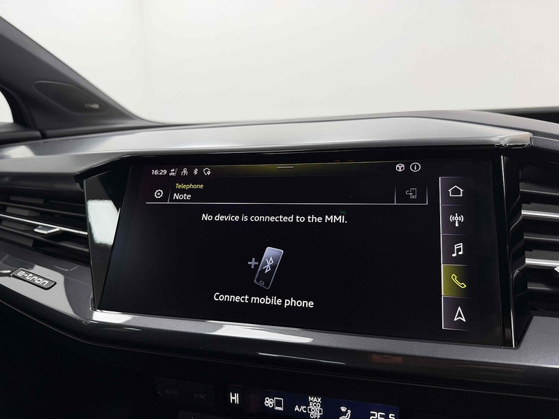 Audi Q4 e-tron S line - U2214