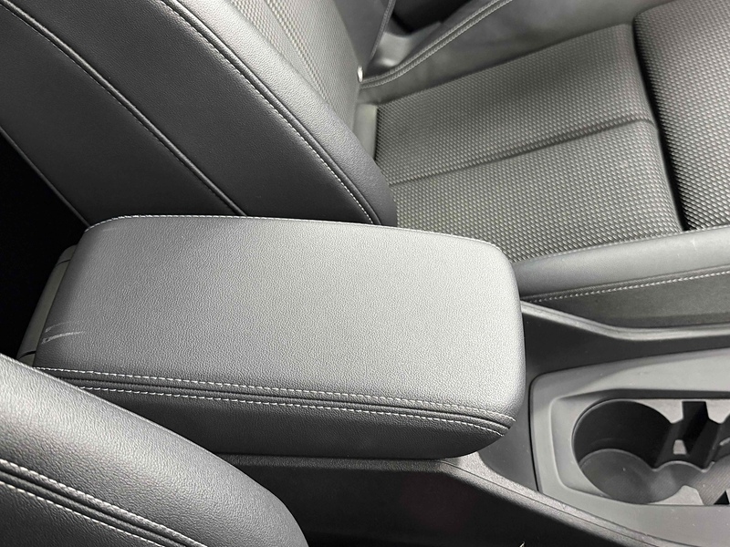 Audi Q4 e-tron S line - U2214