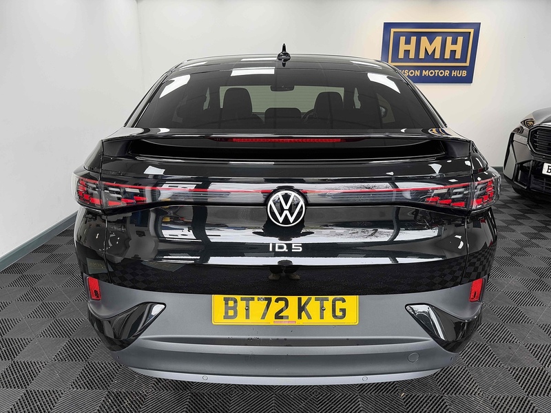 Volkswagen ID.5 Pro Performance Style - U2215