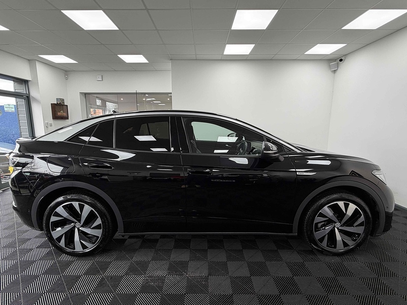 Volkswagen ID.5 Pro Performance Style - U2215
