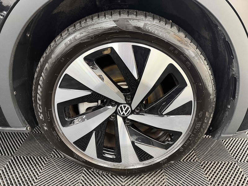 Volkswagen ID.5 Pro Performance Style - U2215