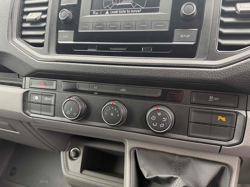 Volkswagen Crafter TDI CR35 Startline - U2218