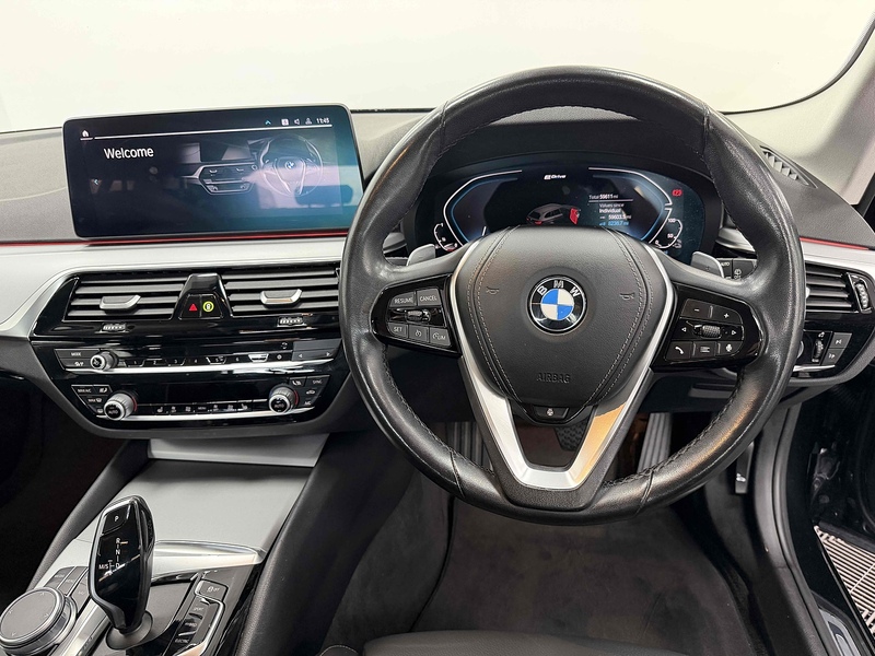 BMW 5 Series 530e SE - U2220
