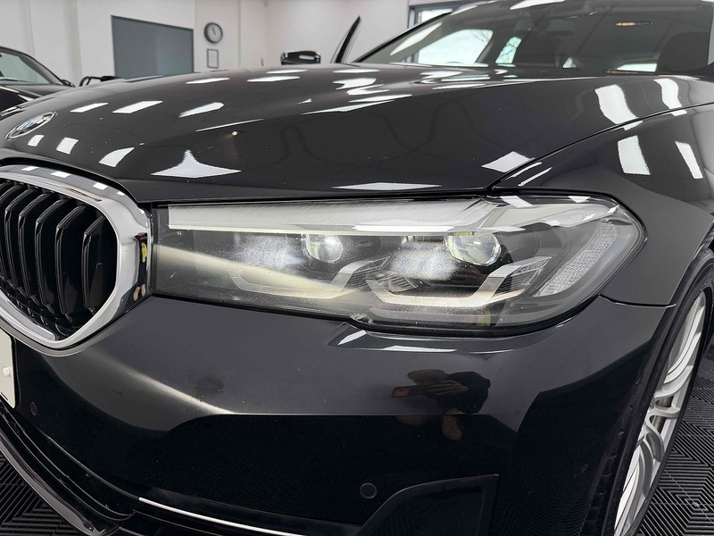 BMW 5 Series 530e SE - U2220