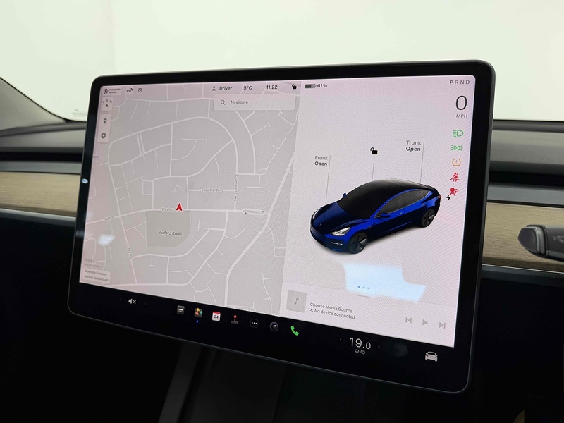 Tesla Model 3 Long Range - U2225