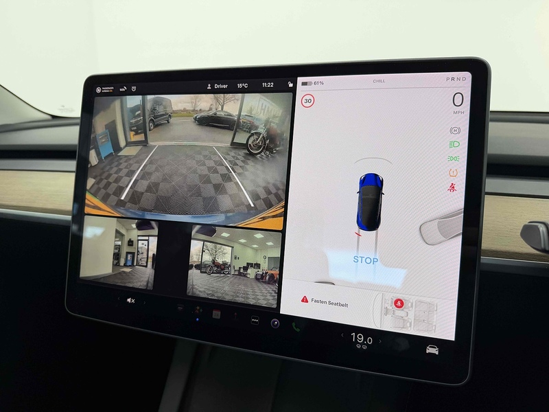 Tesla Model 3 Long Range - U2225