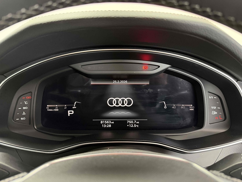 Audi A6 Avant TDI Black Edition - U2227