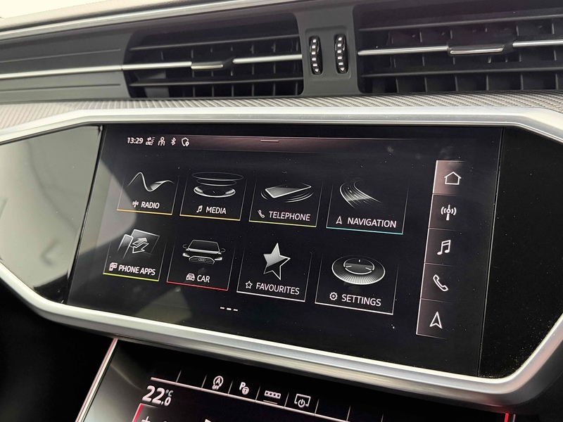 Audi A6 Avant TDI Black Edition - U2227