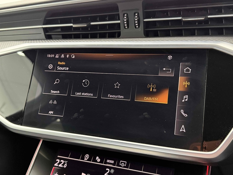 Audi A6 Avant TDI Black Edition - U2227