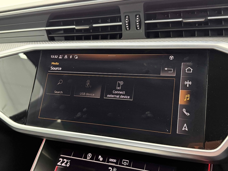 Audi A6 Avant TDI Black Edition - U2227