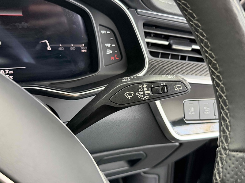 Audi A6 Avant TDI Black Edition - U2227