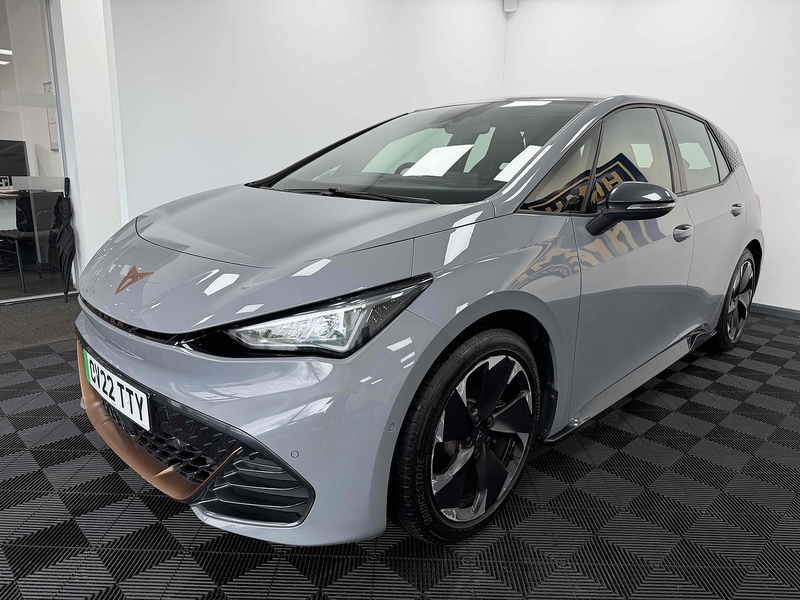 CUPRA Born V1 - U2228