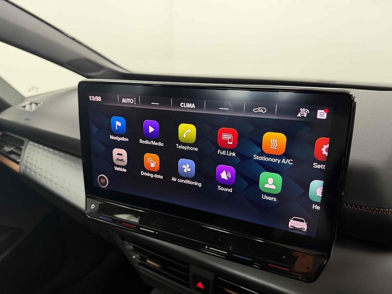 CUPRA Born V1 - U2228