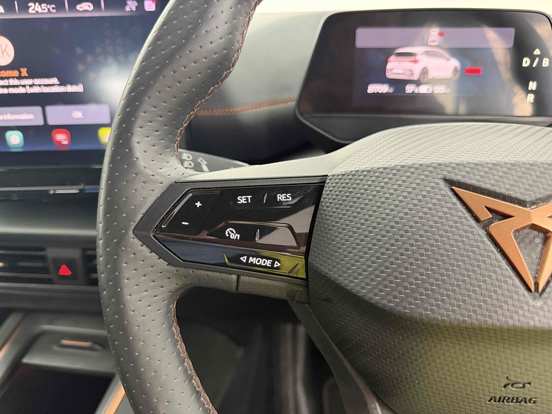 CUPRA Born V1 - U2228