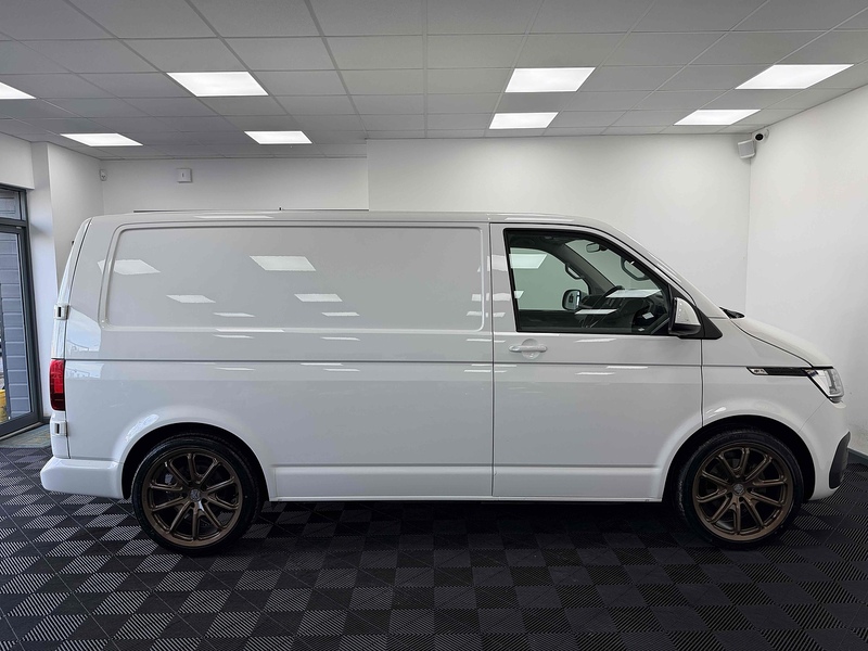 Volkswagen Transporter TDI T28 Highline - U2231