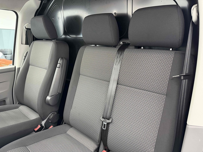 Volkswagen Transporter TDI T28 Highline - U2231