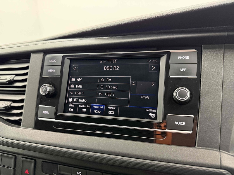 Volkswagen Transporter TDI T28 Highline - U2231