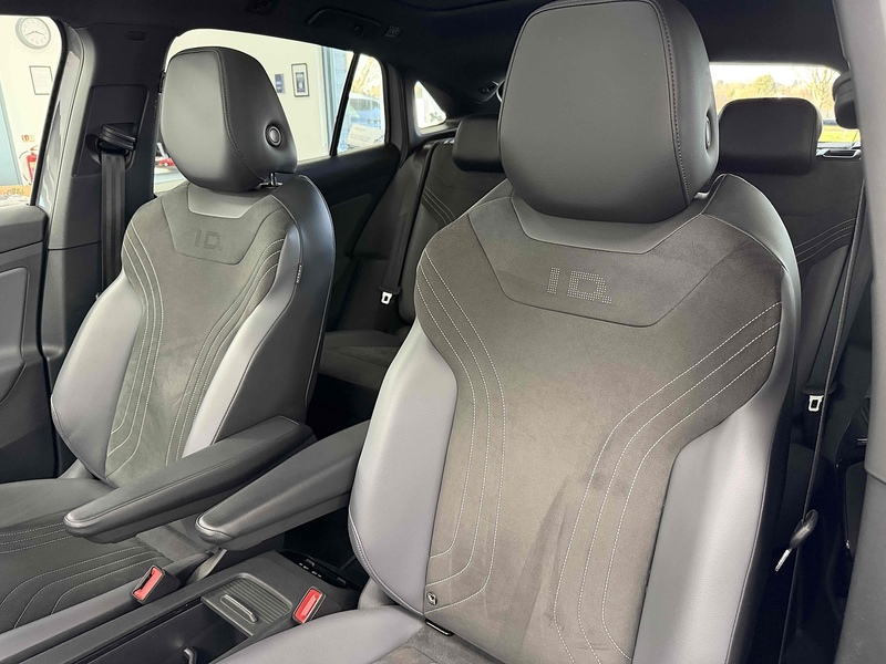 Volkswagen ID.5 Pro Performance Style - U2244