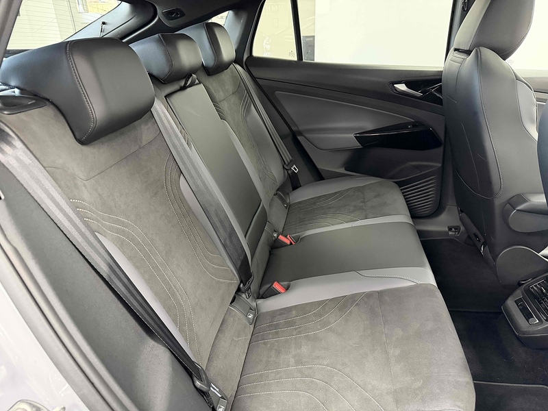 Volkswagen ID.5 Pro Performance Style - U2244