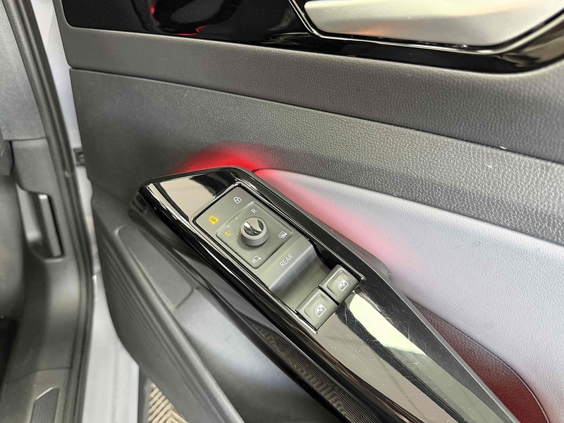 Volkswagen ID.5 Pro Performance Style - U2244