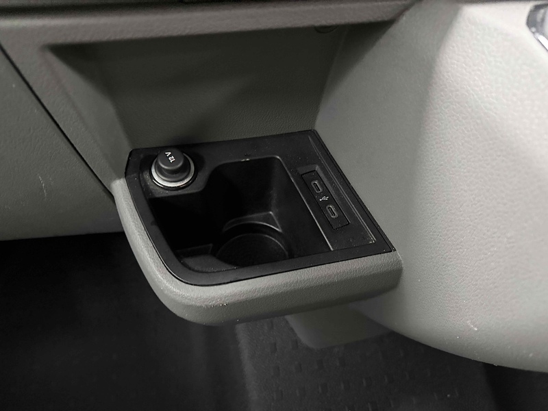 Volkswagen Transporter TDI T30 Highline - U2246