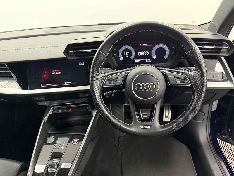 Audi A3 TFSIe S line - U2247