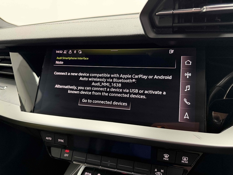 Audi A3 TFSIe S line - U2247