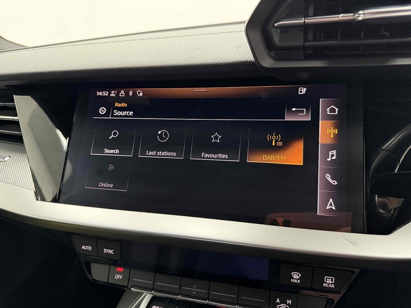 Audi A3 TFSIe S line - U2247