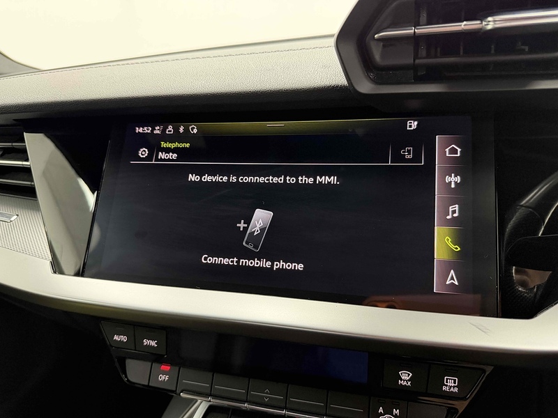 Audi A3 TFSIe S line - U2247