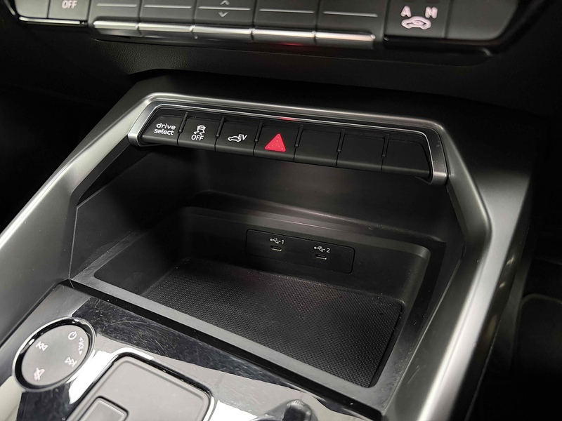 Audi A3 TFSIe S line - U2247