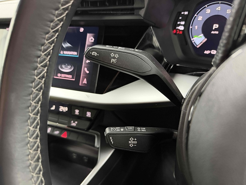 Audi A3 TFSIe S line - U2247