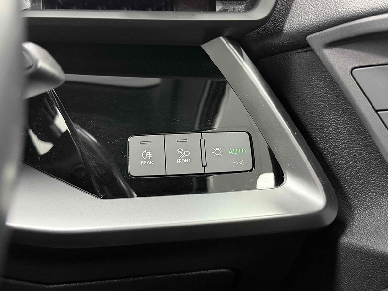 Audi A3 TFSIe S line - U2247