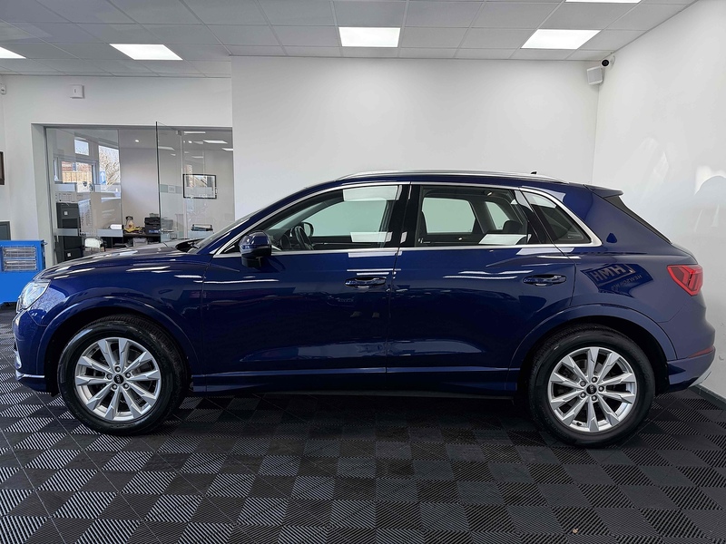 Audi Q3 TFSI CoD Sport - U2248