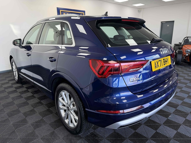 Audi Q3 TFSI CoD Sport - U2248