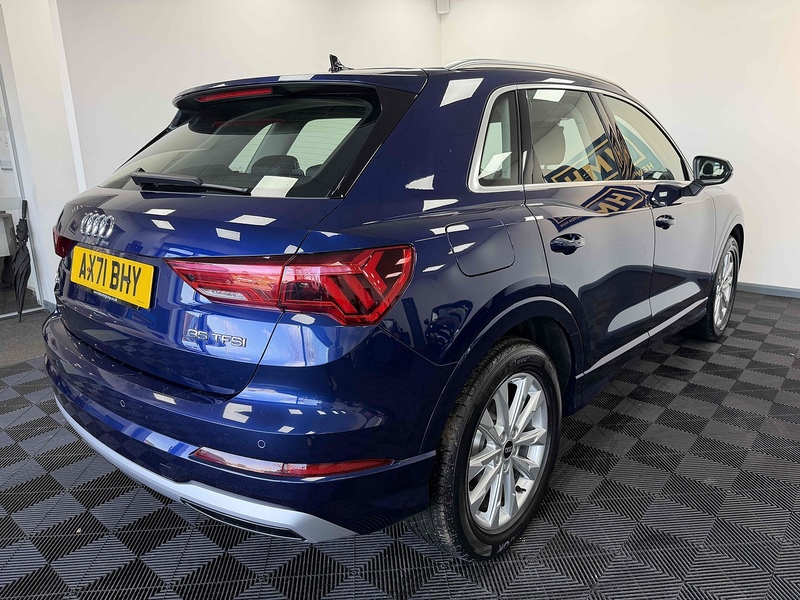 Audi Q3 TFSI CoD Sport - U2248