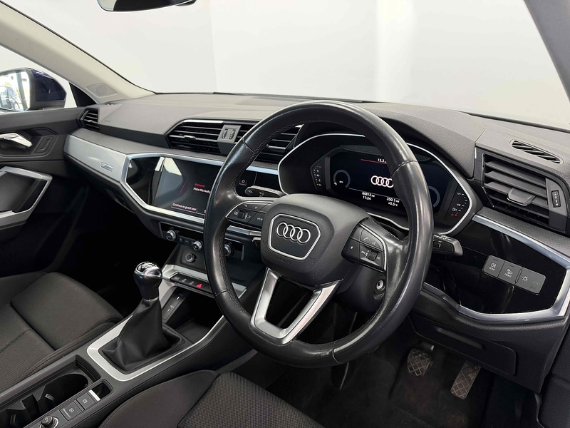 Audi Q3 TFSI CoD Sport - U2248