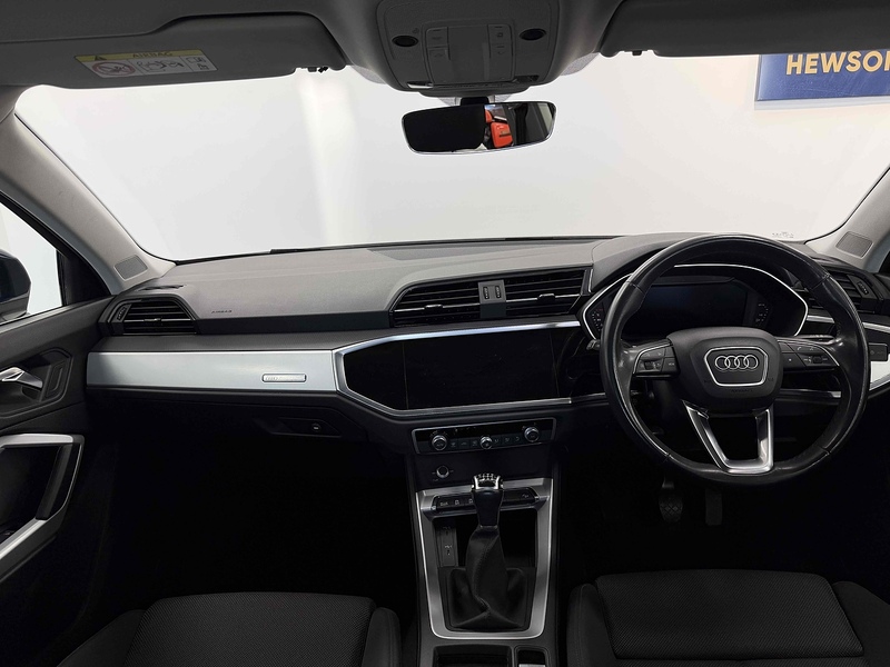 Audi Q3 TFSI CoD Sport - U2248