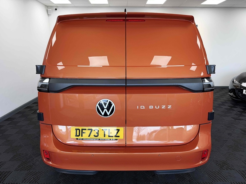 Volkswagen ID. Buzz Cargo Pro Commerce Plus - U2251