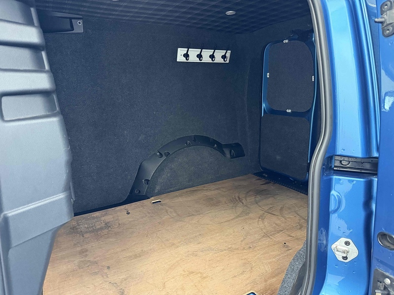 Volkswagen Caddy TDI C20 Commerce Pro - U2252