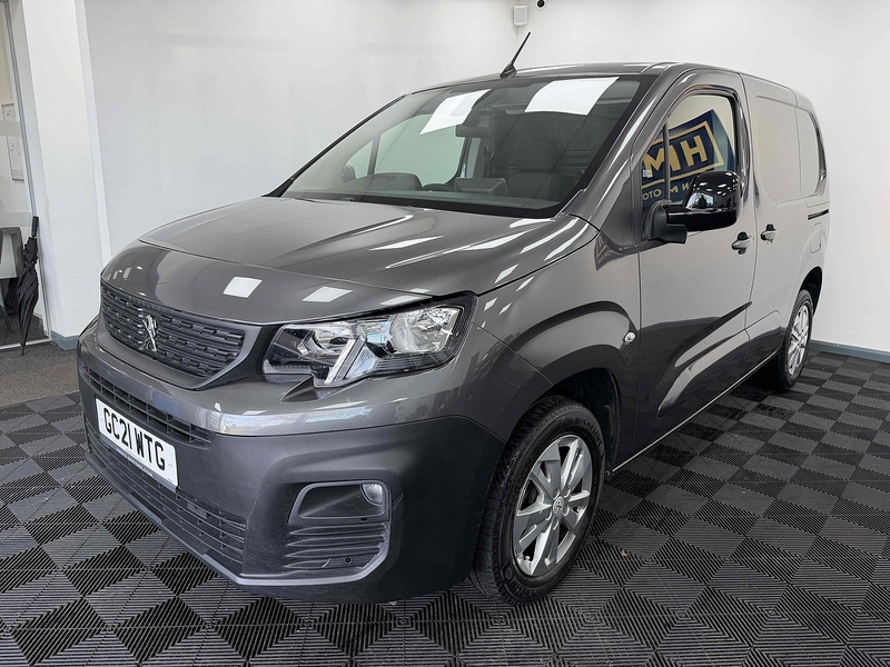 Peugeot Partner BlueHDi 1000 Asphalt - U2253