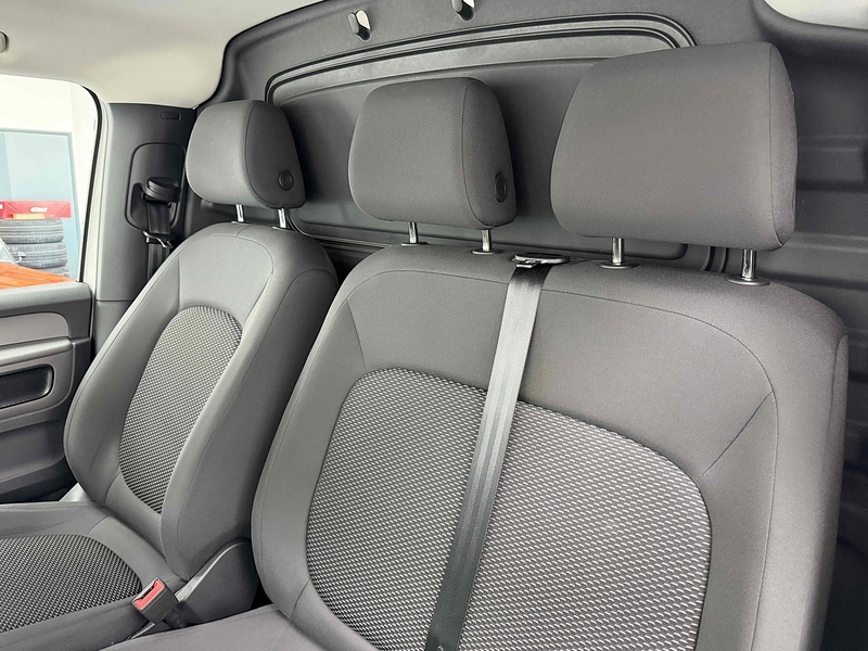 Volkswagen ID. Buzz Cargo Pro Commerce Plus - U2260