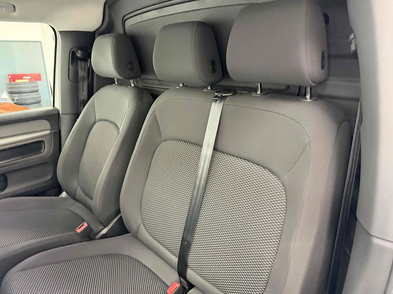 Volkswagen ID. Buzz Cargo Pro Commerce Plus - U2263