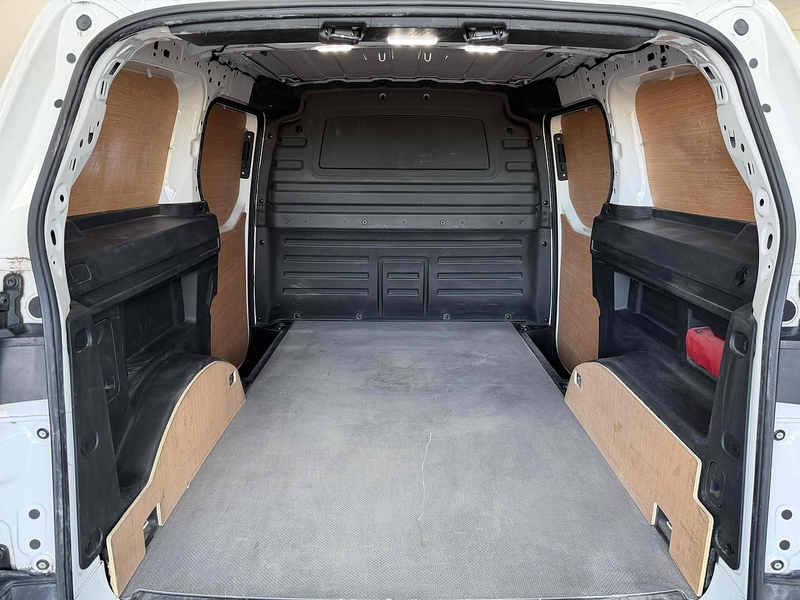 Volkswagen ID. Buzz Cargo Pro Commerce Plus - U2263