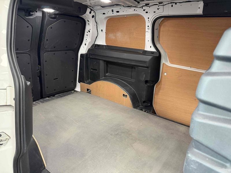 Volkswagen ID. Buzz Cargo Pro Commerce Plus - U2263