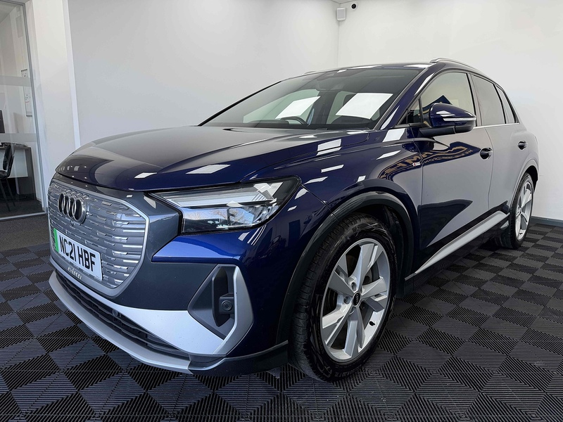 Audi Q4 e-tron S line - U2264