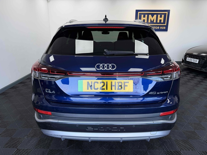 Audi Q4 e-tron S line - U2264