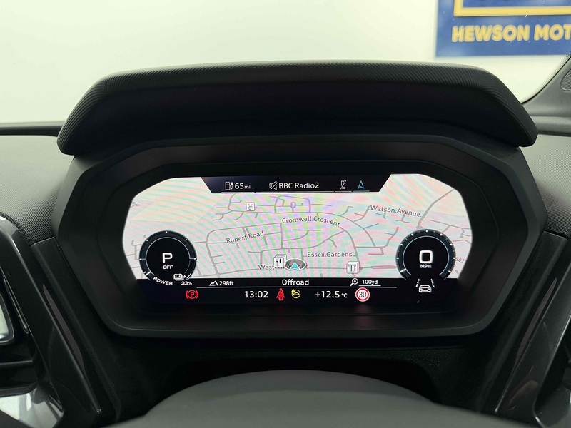 Audi Q4 e-tron S line - U2264