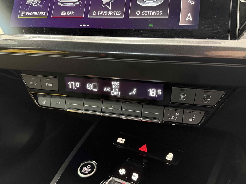 Audi Q4 e-tron S line - U2264