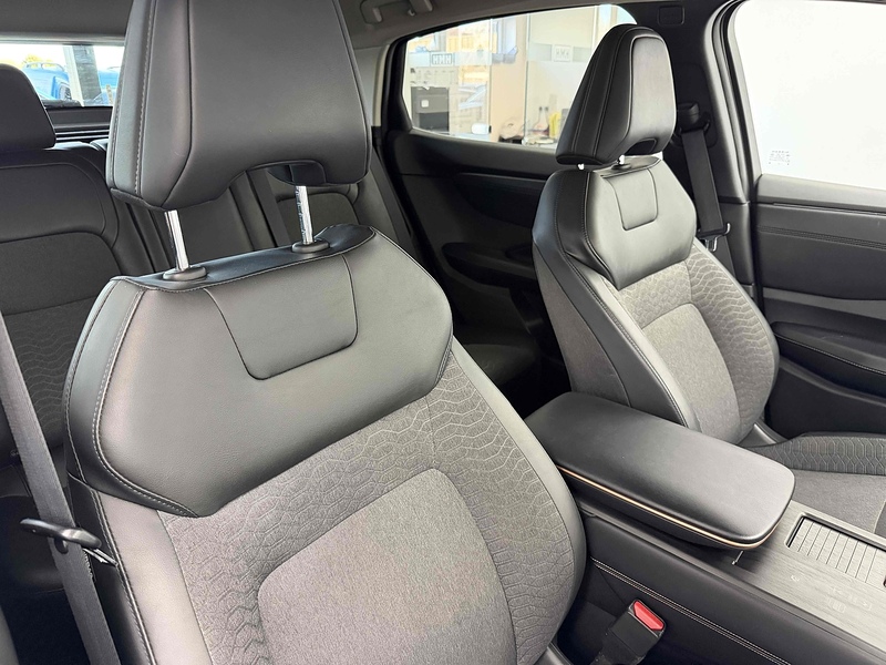 Nissan ARIYA Advance - U2265